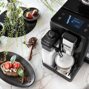 De'Longhi Rivelia Automatic Espresso Machine with LatteCrema — Onyx Black