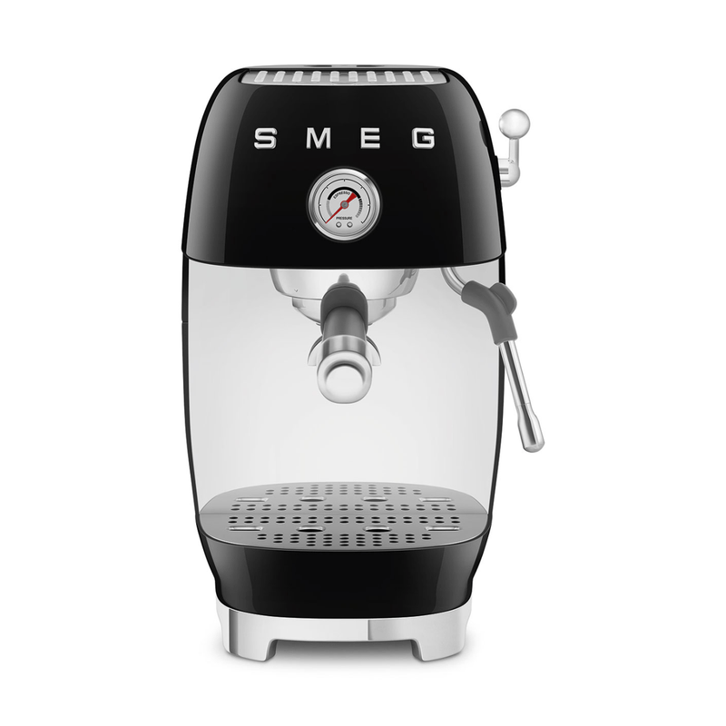 Smeg Espresso Machine with Cold Brew — Black