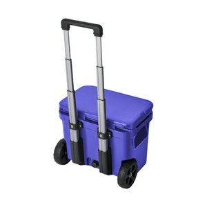 YETI Roadie 32 Wheeled Cooler, Ultramarine violet